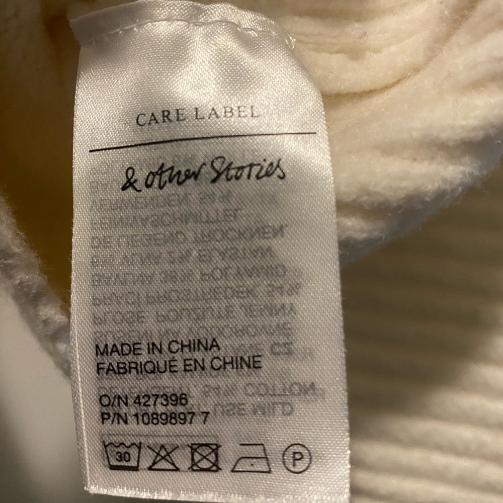 Cream Sweater - Picture 5 of 6